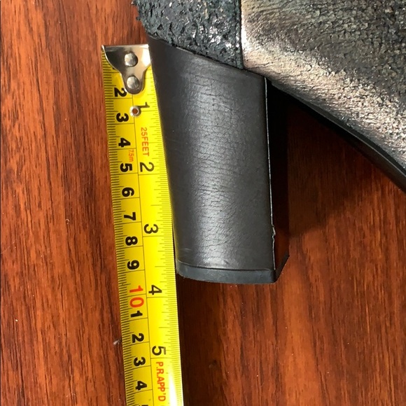 Chanel booties - Picture 6 of 6